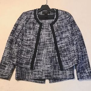 Like new! skirt suit Ann Taylor
